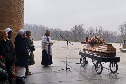 Nikola Gamilec: DOVIĐENJA U SLJEDEĆOJ&nbsp;OSMRTNICI